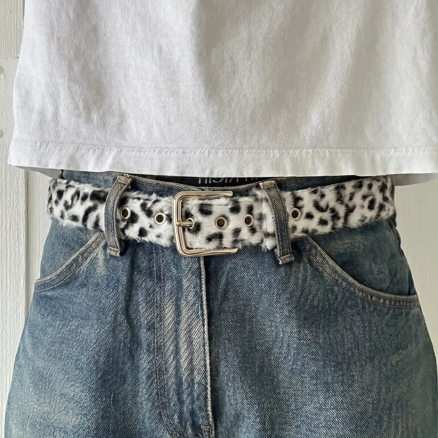 White Faux Fur Leopard Print Animal Print Statement Belt - Unisex Wear, Adjustable Size, 22.5-36.5 in Waist Fit