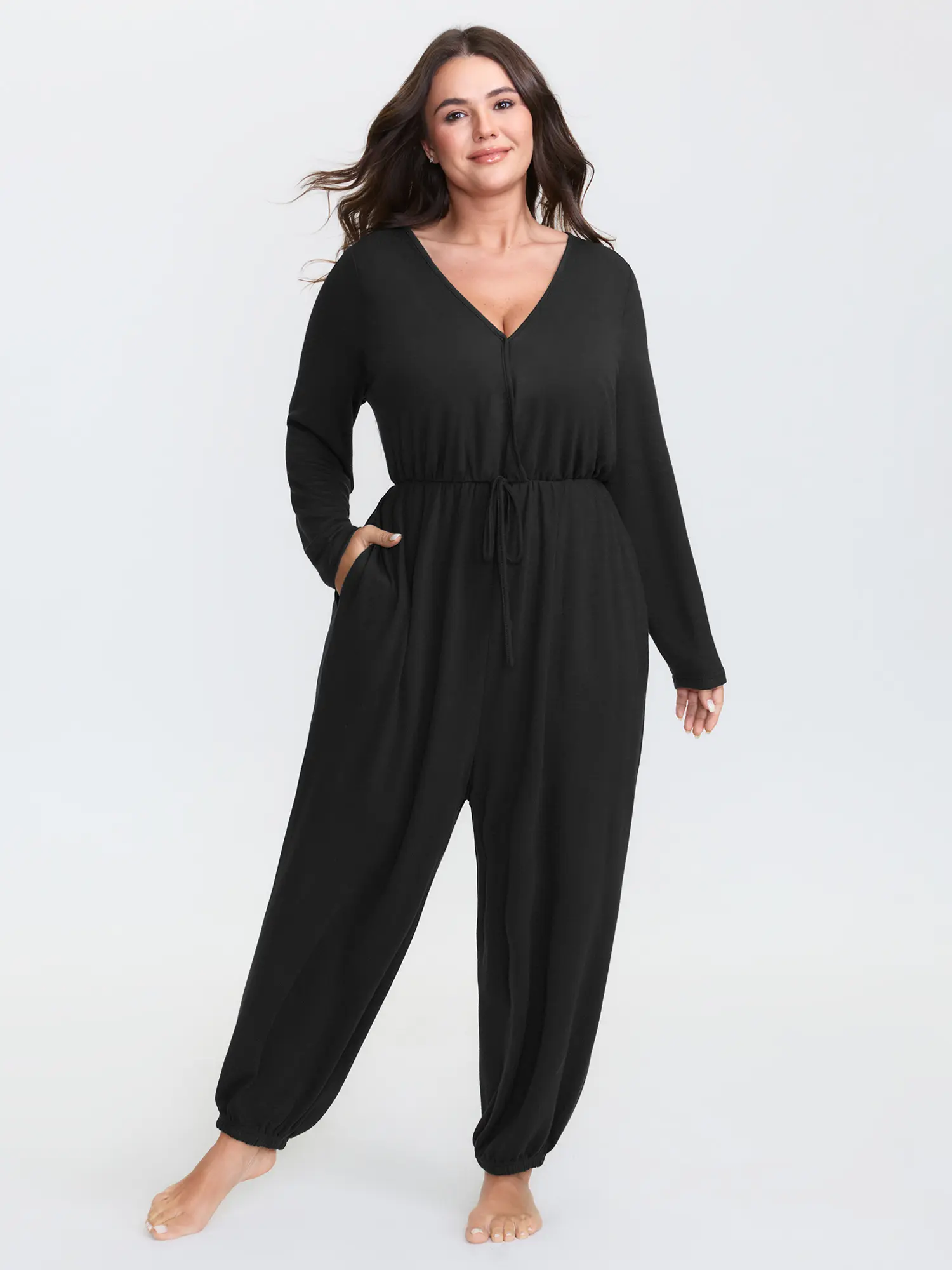 BloomChic Women's Plus Size Wide Leg Jumpsuit – Boho Floral Tie Front Romper, V-Neck, Flowy Fit with Pockets, Casual Travel & Summer Outfit, Comfortable Summer Casual Outfit,Summerfinds, Long Sleeve, Garment, Love, Lady, Mom, Fashion, Spandex, Style, Fabr