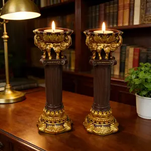 A Set of 2 Elephant Statue Candlesticks, Stand Classic Noble Design Candle Holder, Classic Sculpture Candlesticks, Suitable for Bars, Living Rooms, Halloween Candlesticks, Valentine's Day Decoration, Festival Gift