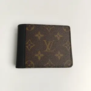 Pre-owned Louis Vuitton LEATHER Small Leather Goods LV Bi Fold Wallet [2U]