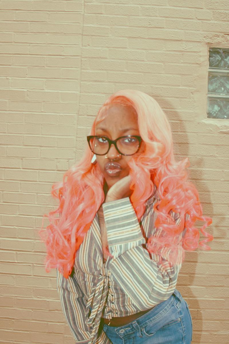 Item: 613 Blonde Body Wave, 30"