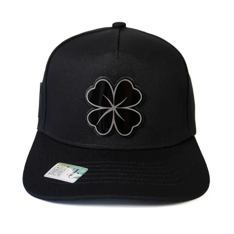 Clover plate SnapBack hat-black