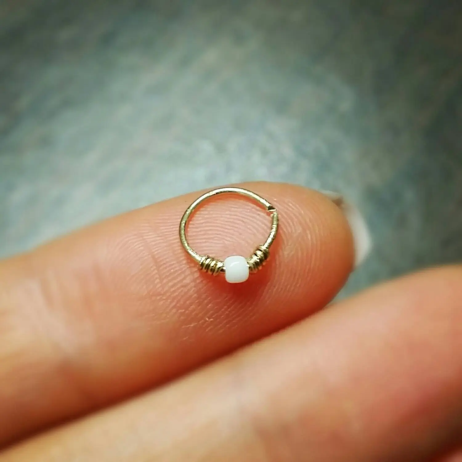14k Gold Filled Tiny Cartilage Earring • Helix Piercing • Nose Hoop • Tragus Earring • Hoop Piercing • Snug Hoop • Endless Hoop • Nose Ring