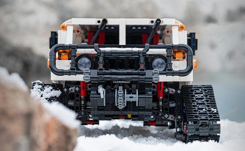 UNCLE BRICK Montessori Toys Magnetic Blocks STEM Educational Building Blocks Set 3088Pcs 1:8 Scale Motorized Hummer Off-Road Remote Control Car Gift for Boys Ages 8+ Holiday Haul Christmas gift