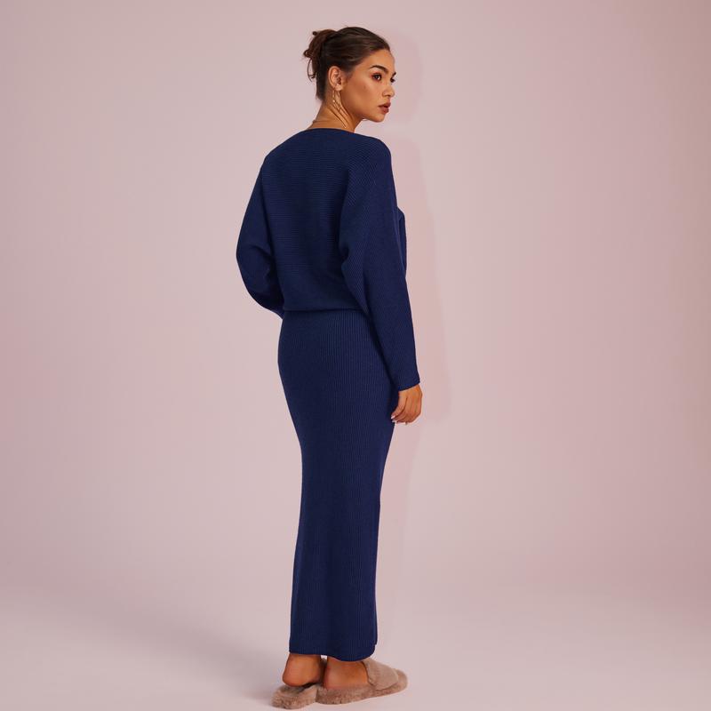 Joyfunear White Solid Color Apparel Simple Design for Your Needs Minimalist Style Versatile Hue Suitable for Various Occasions