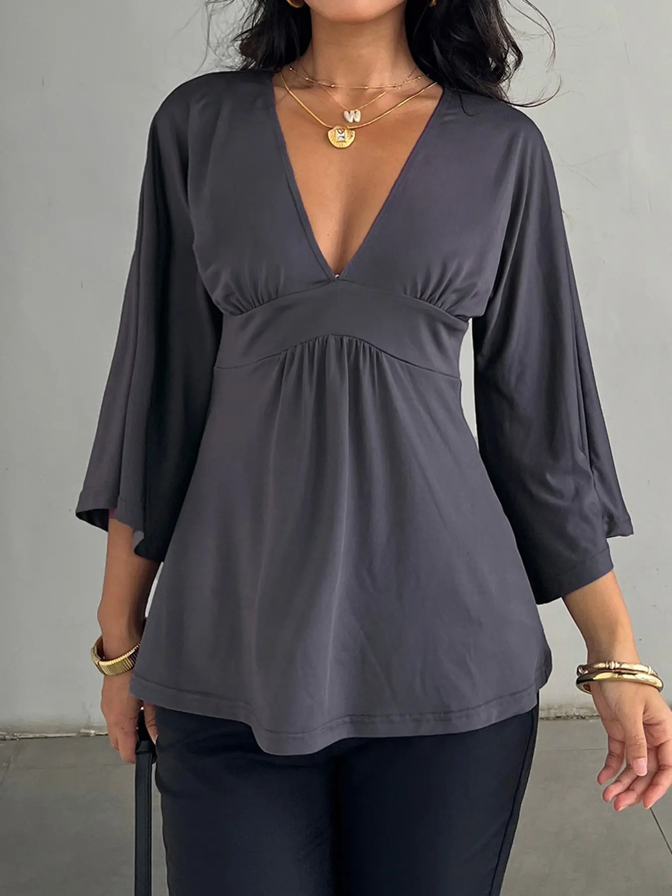 Women's V Neck Patchwork Ruched Batwing Sleeve a Line Loose Fit Fall Winter Y2K Casual Basic Tee, Comfortable Long Sleeve Top Blouses Shirts Tops, Casual Daily Tops