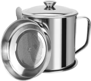 Bacon Grease Container Kitchen Oil Container Can with Strainer and Anti-slip coaster tray Store Meat Frying Oil