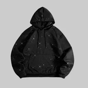 Unisex street-style hooded sweatshirt with a fashionable pocket design and subtle shiny details; available in multiple colors and perfect for stylish outfits.