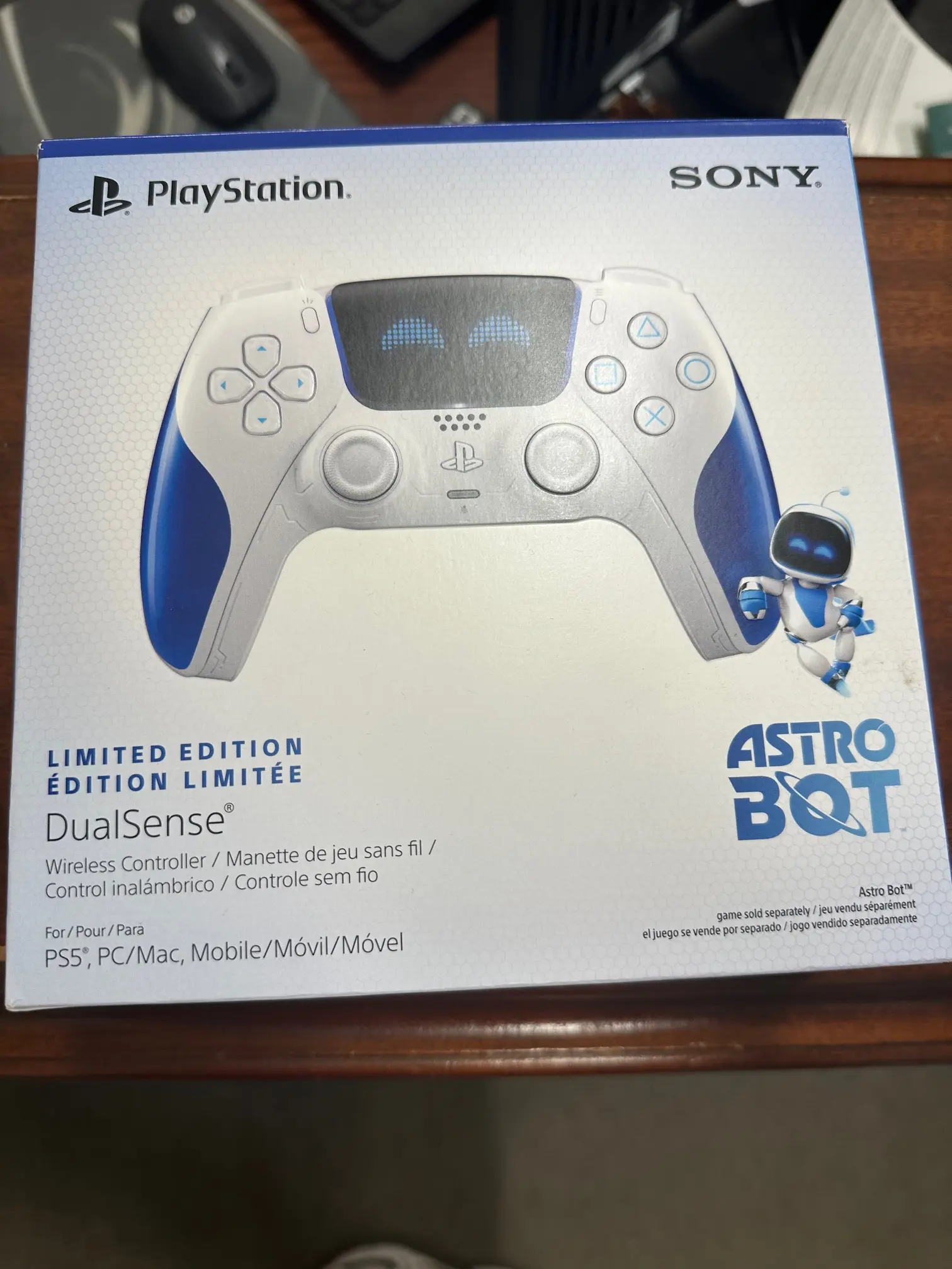 Sony PlayStation 5 DualSense Wireless Controller - Astro Bot [Limited Edition]