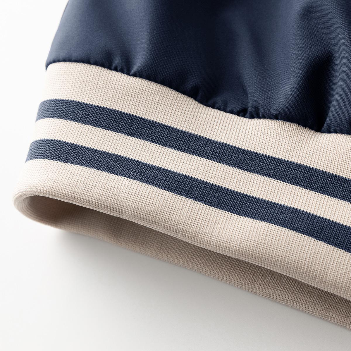 Men’s Patchwork Zip-Up Hooded Jacket – Lightweight windproof casual jacket with a soft, smooth street style, featuring contrast striped cuffs, suitable for everyday wear and outdoor commuting Casual