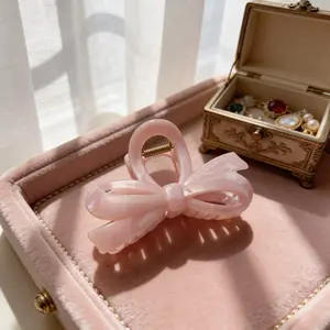 Large Bow Claw Clip