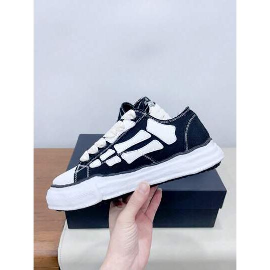 Men & Women Casual Shoes, Maison Mihara Yasuhiro Thick Sole Sneakers, Retro Twisted Canvas Shoes, Daily Wear, Anti-Slip, Durable, Lightweight Men & Women Casual Shoes, Maison Mihara Yasuhiro Thick Sole Sneakers, Retro Twisted Canvas Shoes, Daily Wear, Anti-Slip, Durable, Lightweight