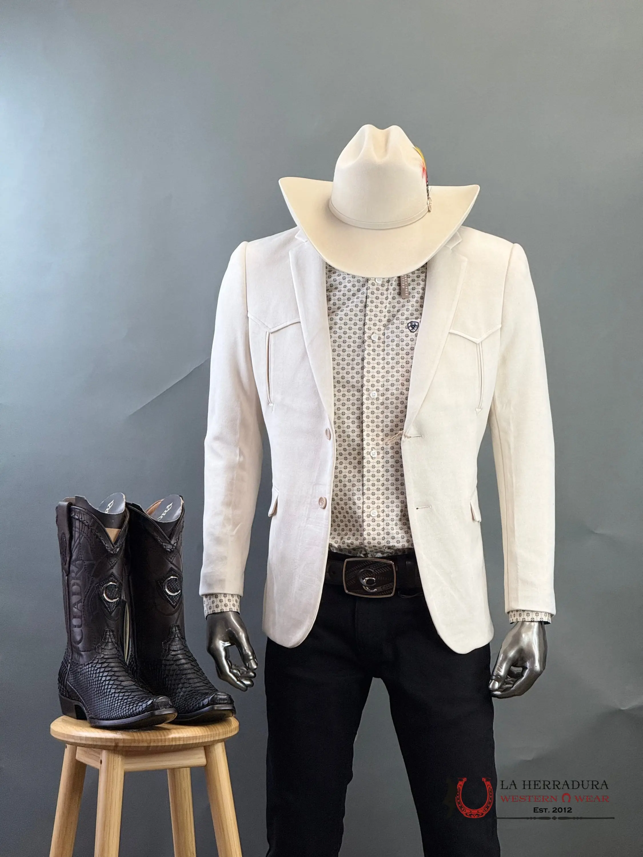 PLATINI OFF WHITE RANCHER SUEDE BLAZER -BLZ10338