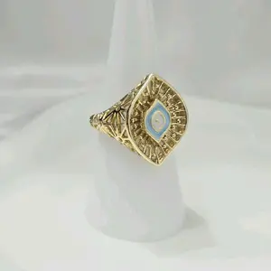 Anillo de ojo calado oro laminado de alta calidad