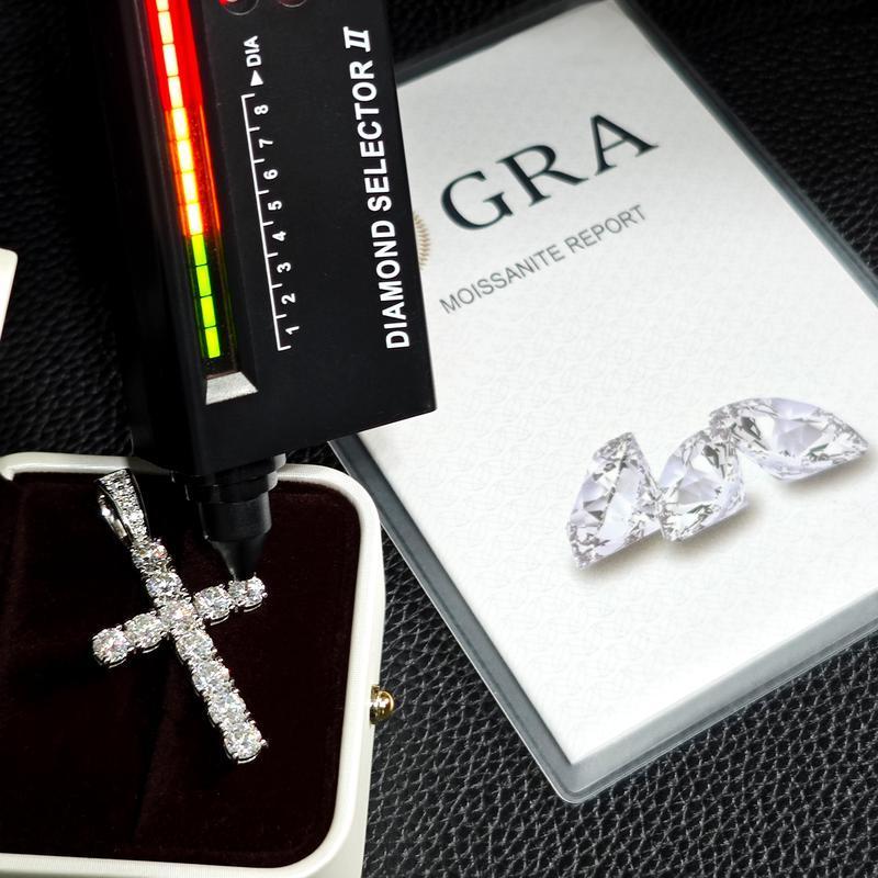 Delzzad 5.6ct Synthetic Moissanite S925 Unisex Classic Cross Pendant Necklace Perfect for Any Occasion & Everyday Wear Birthday Anniversary Gifts