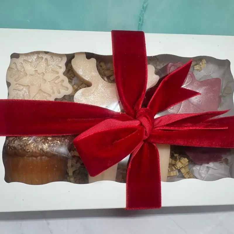 Christmas Candles Gift Boxes - Festive Holiday Decorations for Home and Party Settings