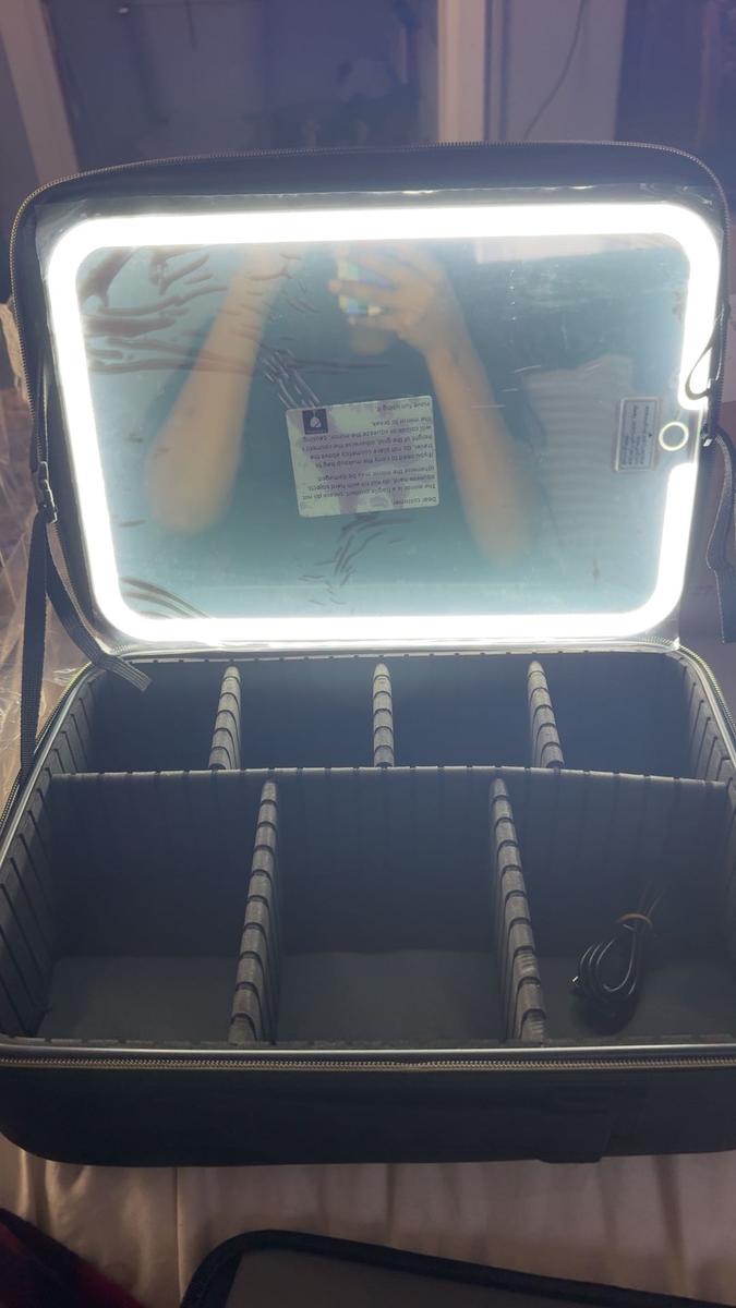 Item: Black- Removable Mirror