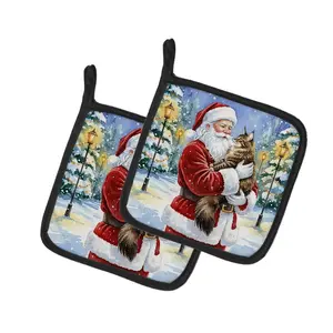 Carolines Treasures FNT1135PTHD 7.5 x 7.5 in. MaineCoon Brown Tabby Cat with Santa Claus Pot Holders, Pack of 2