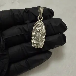 Colgante de Virgencita de Plata 925 Méx