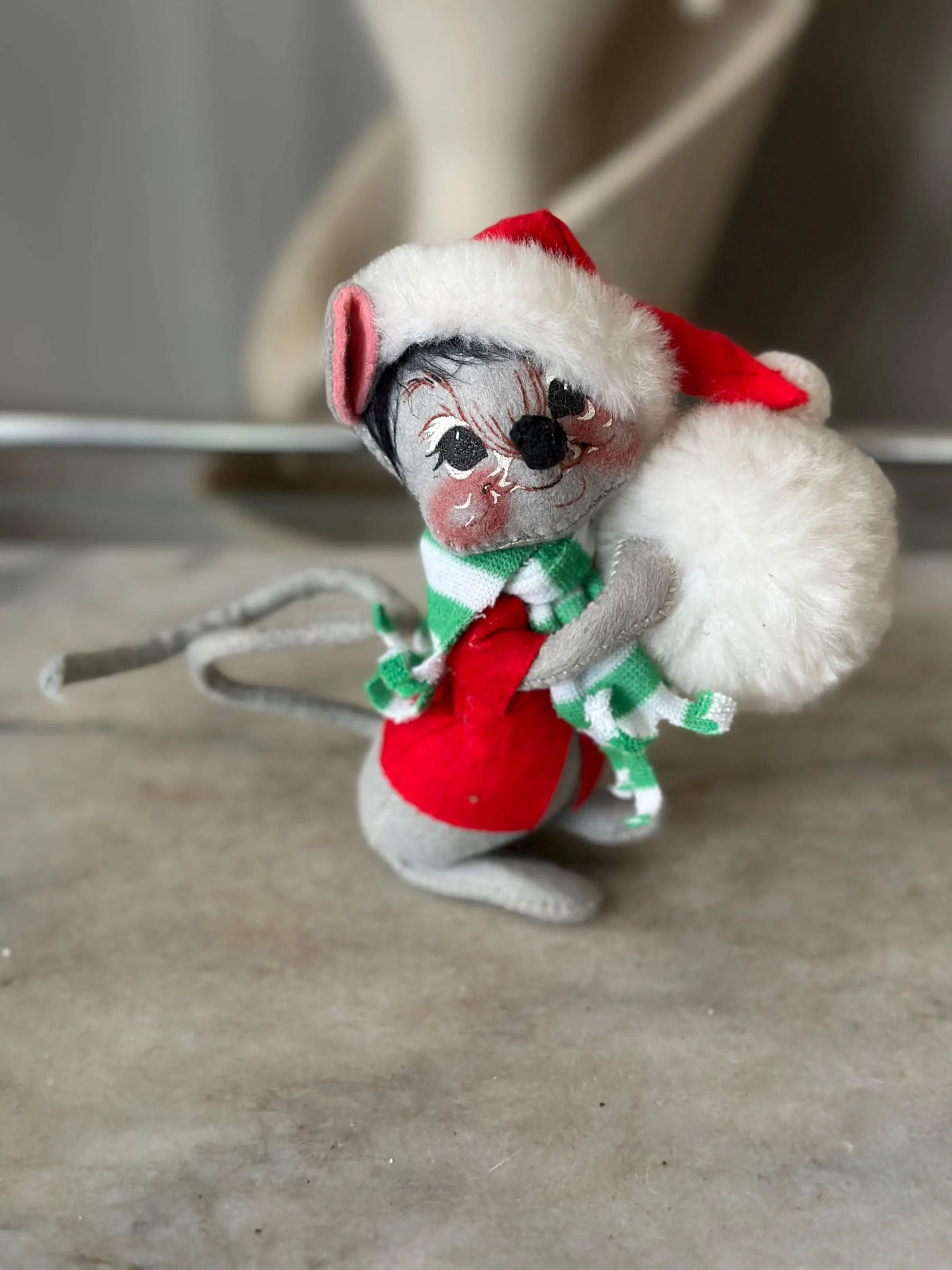 Vintage Annalee Christmas Mouse, with Snowball, 1988 Santa Claus Ornament, Kitschmas