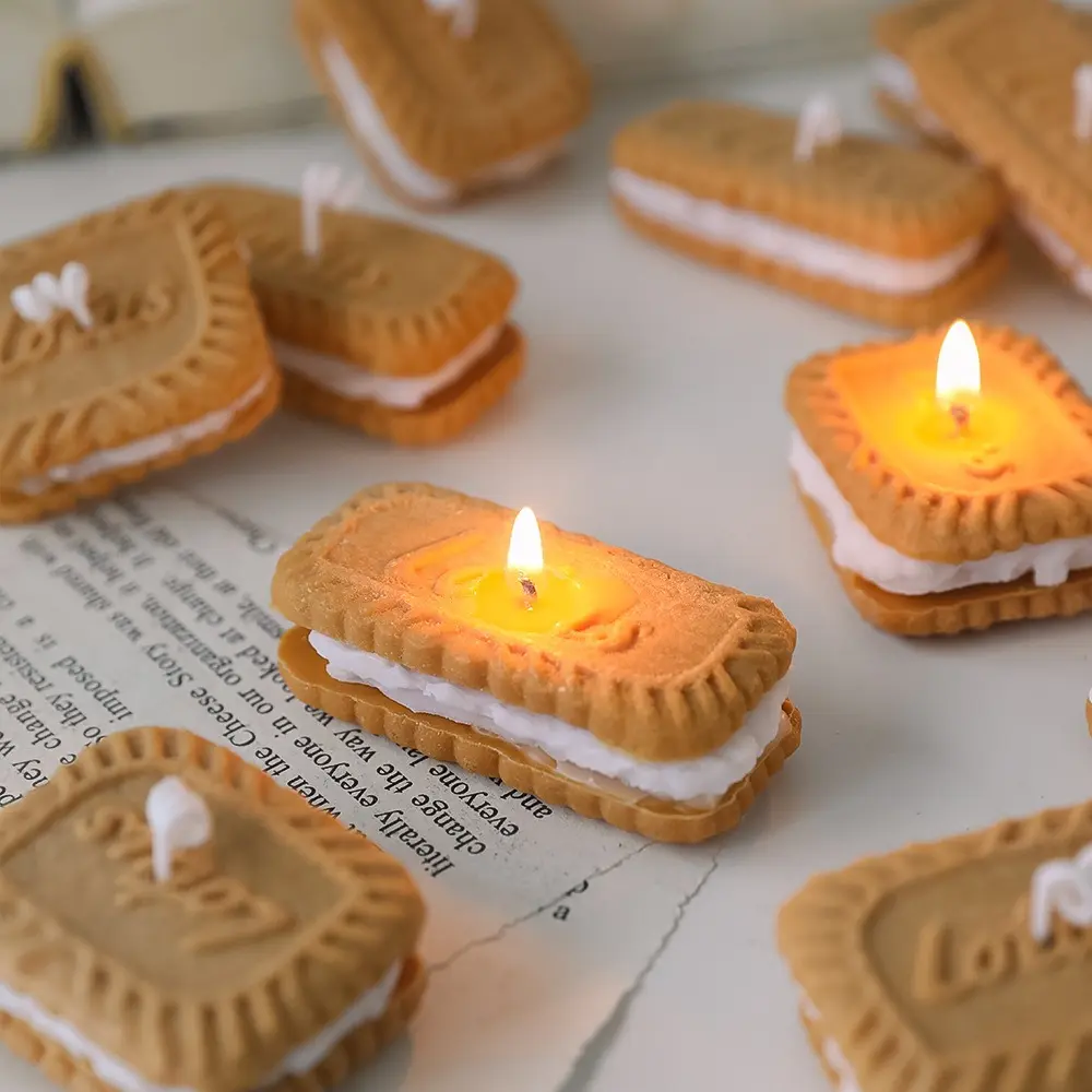 Handmade Cookies Shaped Scented Candles - 2Pcs Rectangular, Biscuit Aroma Novelty Creative Candles, Photo Prop Decor for Birthday Wedding, Stress Relief for Meditation Bath Yoga, Ideal Gift