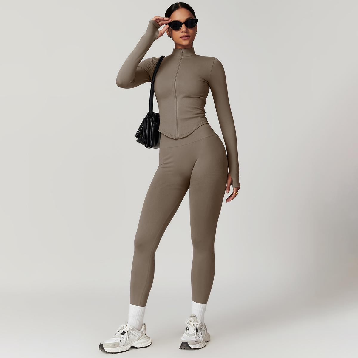 MASKERT Women's Seamless Tight Fitting Top & Pants Set High Elasticity for Running Sports Yoga Comfortable Skin Friendly