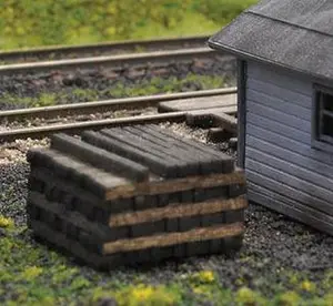 Blair Line 1811 Pile O' Ties - Assembled -- Stained pkg(2), N Scale