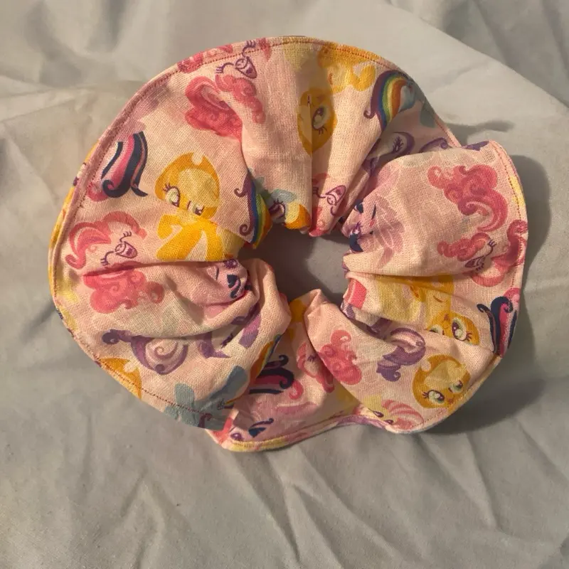 Cute Pink Scrunchie - Handmade Cartoon Graphic Round Soft Fabric Elastic Hair Tie, Unisex Fashion Accessory for Everyday Wear, 1-Size Ponytail Holder