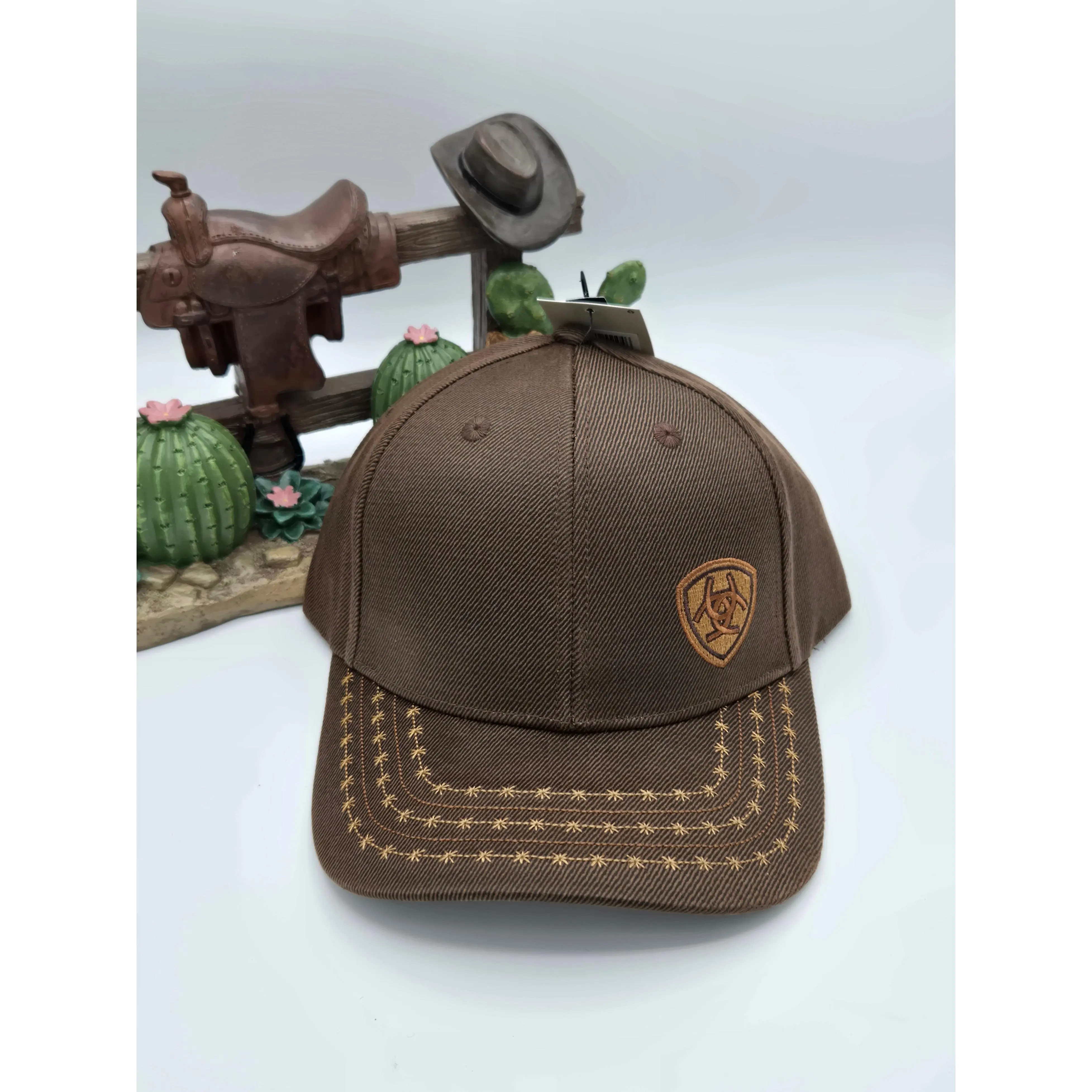 Ariat Mens Barb Wire Style Trucker Hat 1518002