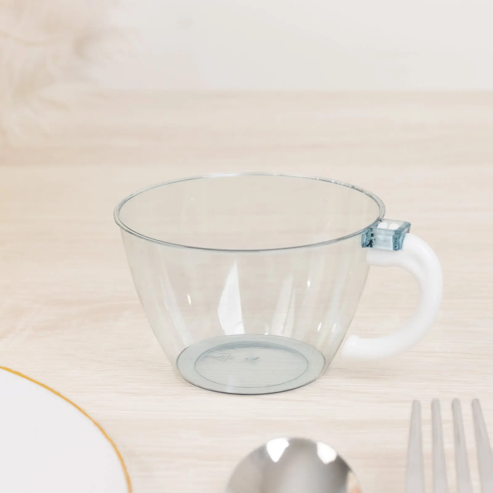 25-Pack Pre-Packed Disposable Dusty Blue Transparent Plastic Coffee Cups with Handles, 6oz Hard Mugs for Hot Drinks, Home & Festive Party Disposable Tableware, Pre-Packed Disposable Cups