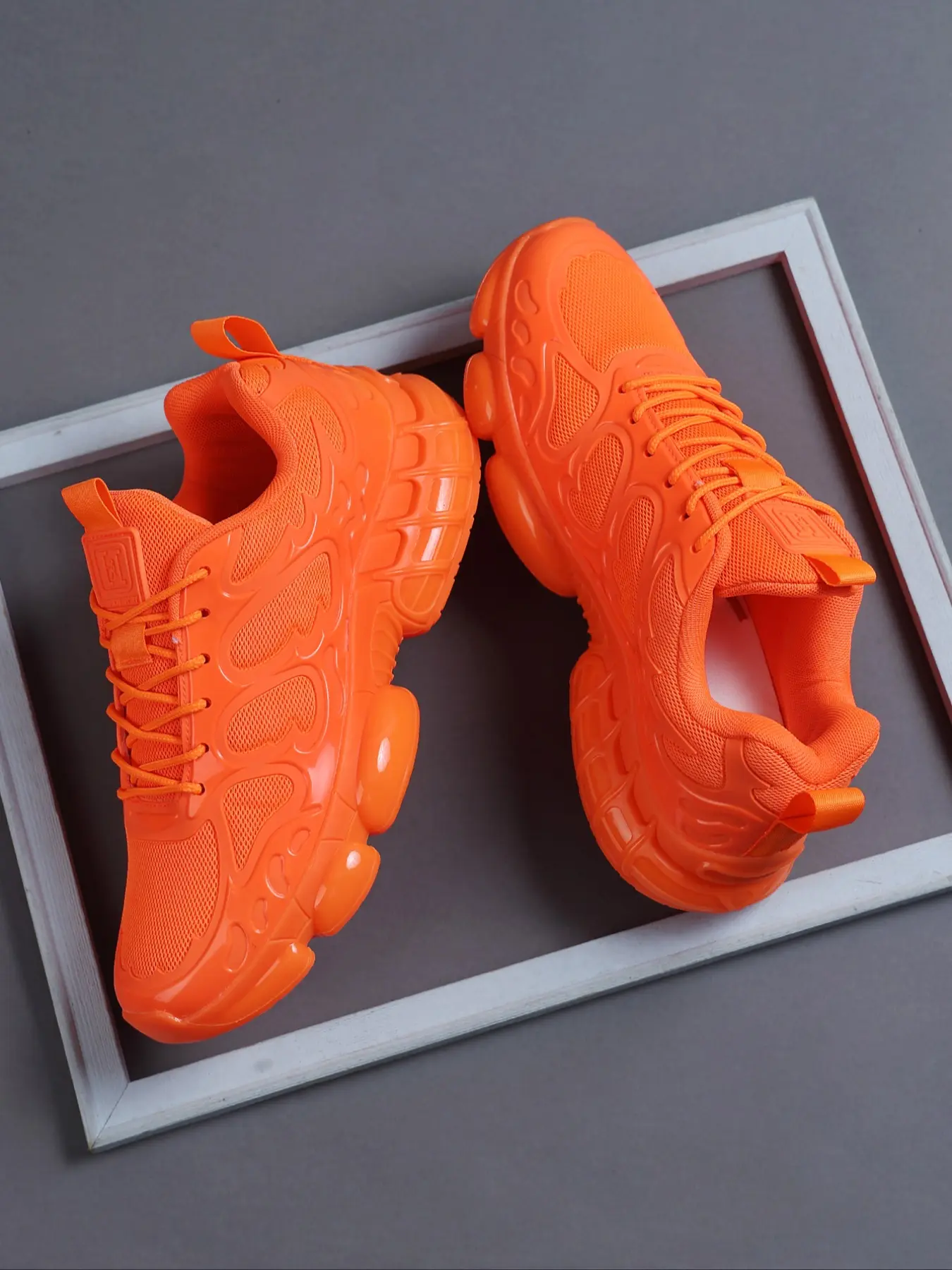 Men's Casual Shoes Lace-Up Chunky Trainers Athletic Shoes Comfortable Sporty Outdoor Shoes High-Quality Cushioned Sneakers All Seasons Medium Width Casual Trainer Shoes Sports Shoes