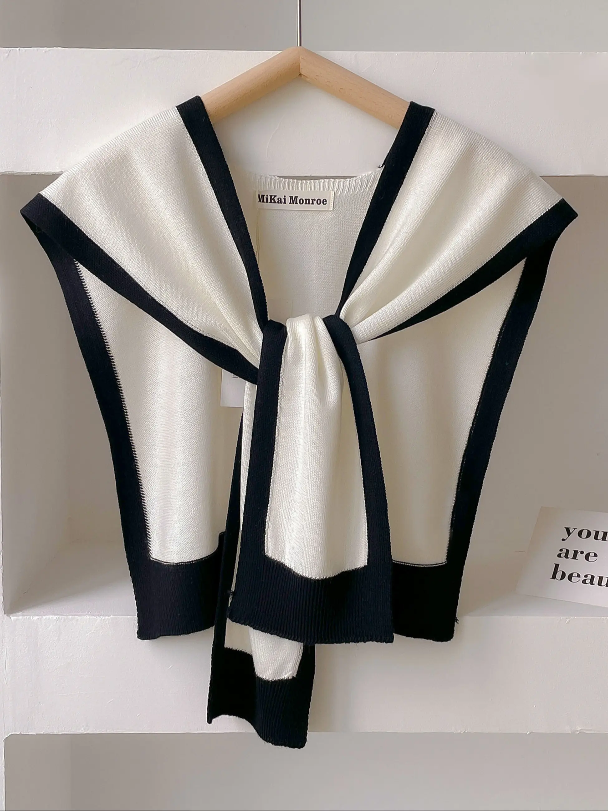 Elegant Plain Shawl for Women, Soft Versatile Casual Style, Suitable for All Seasons, Fashionable Daily Wear
