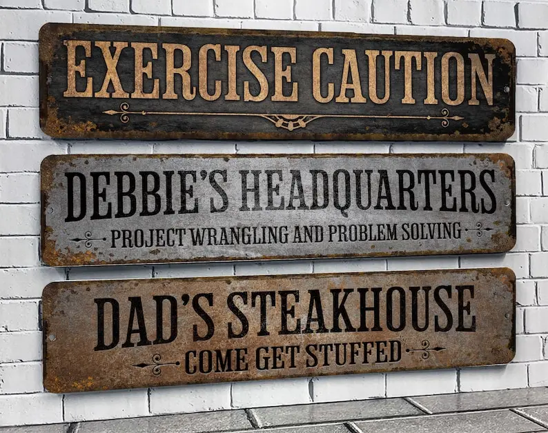 Customizable Rusty Metal Sign with Black Double Line - Vintage Style Street Sign, 16×4 in Home Decor Plaque