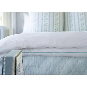 The Signature Zipper Duvet Cover - The Peek Edge
