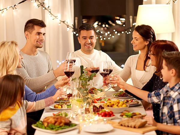 4/6/10 Pack  Plastic Folding Chair, Indoor Outdoor Portable Stackable Commercial Seat with Steel Frame 330lb Capacity for Events Office Wedding Party Picnic Kitchen Dining