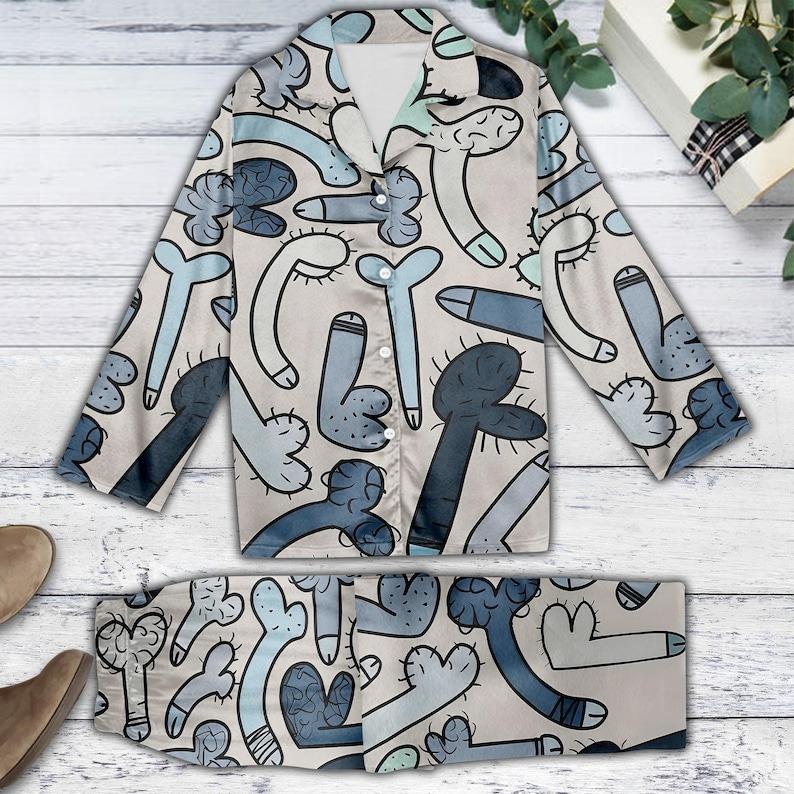 Funny Rooster Pajama Set | Novelty Chicken Print Loungewear | Soft Lightweight Pajamas for Men & Women | Cozy Sleepwear for Home Relaxing | Cute Farm Animal PJs | Unique Funny Gift for Friends, Family & Pajama Lovers