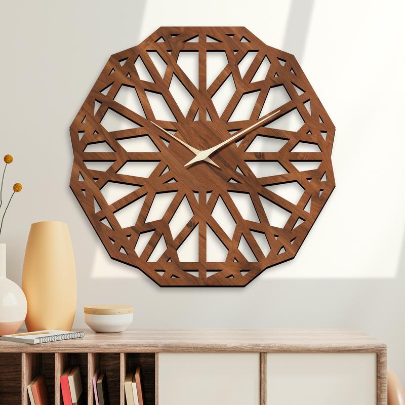 Carved flower shaped wooden wall clock, 16 inch walnut texture unique shaped quartz clock, silent non-ticking battery power supply, thickened 9mm thickness, suitable for living room, bedroom, office decoration Carved flower shaped wooden wall clock, 16 inch walnut texture unique shaped quartz clock, silent non-ticking battery power supply, thickened 9mm thickness, suitable for living room, bedroom, office decoration