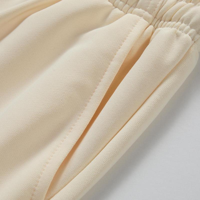 New upgraded men’s hooded sweatshirt and matching drawstring sweatpants—solid-color jogger pants for a casual, comfortable loose fit (runs small). Suitable for everyday wear in spring and autumn, ideal for the back-to-school season.