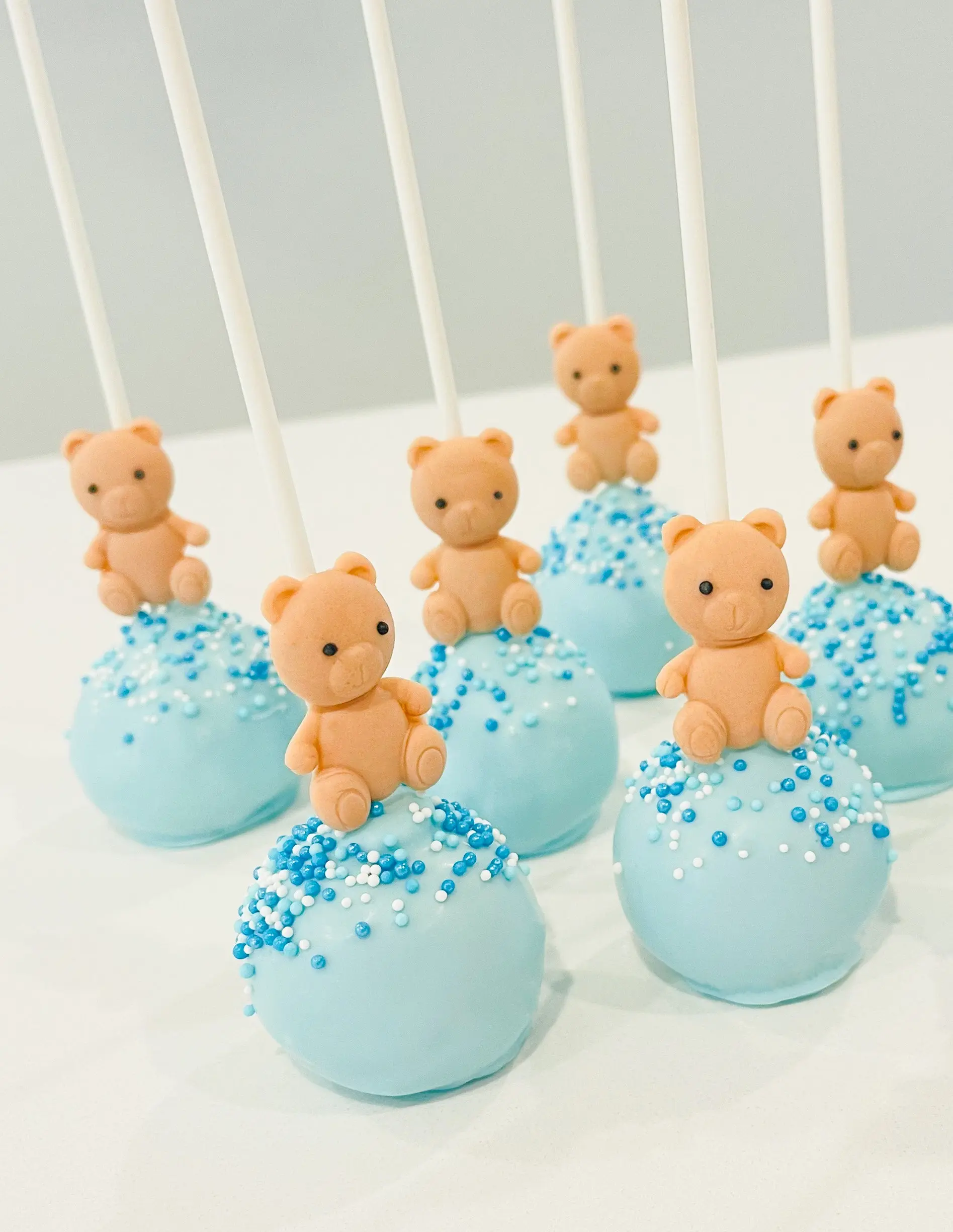 Teddy Bear Cake Pops