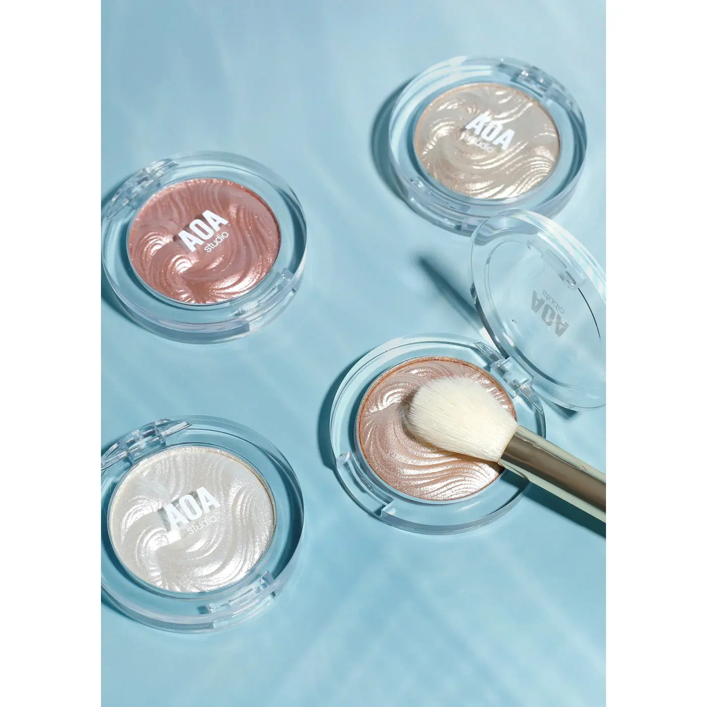 AOA The Illume Collection Shimmery Highlighter