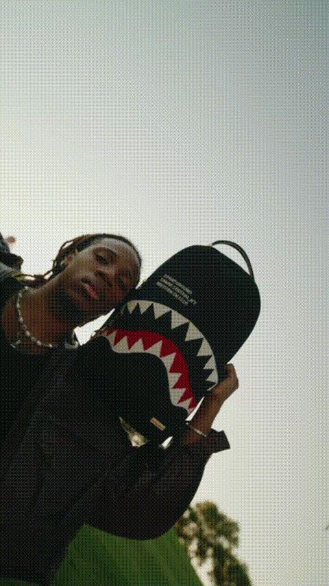 SHARK CENTRAL AEROFLEX SAVVY CROSSBODY