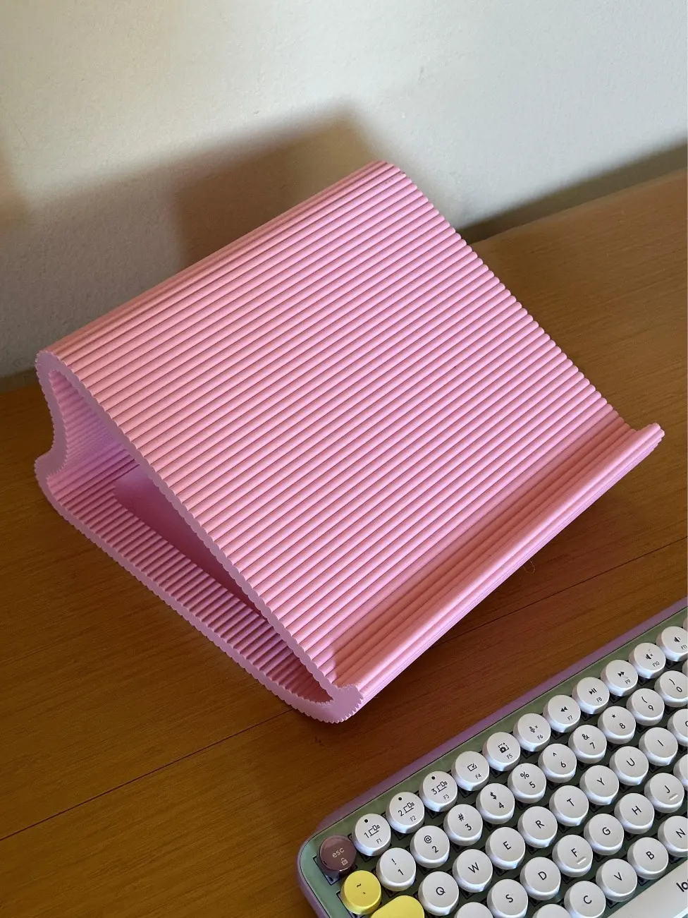 Minimal Mid-Century Modern 3D Printed Laptop Stand with Cable Management and Storage | Stylish Desk Organizer