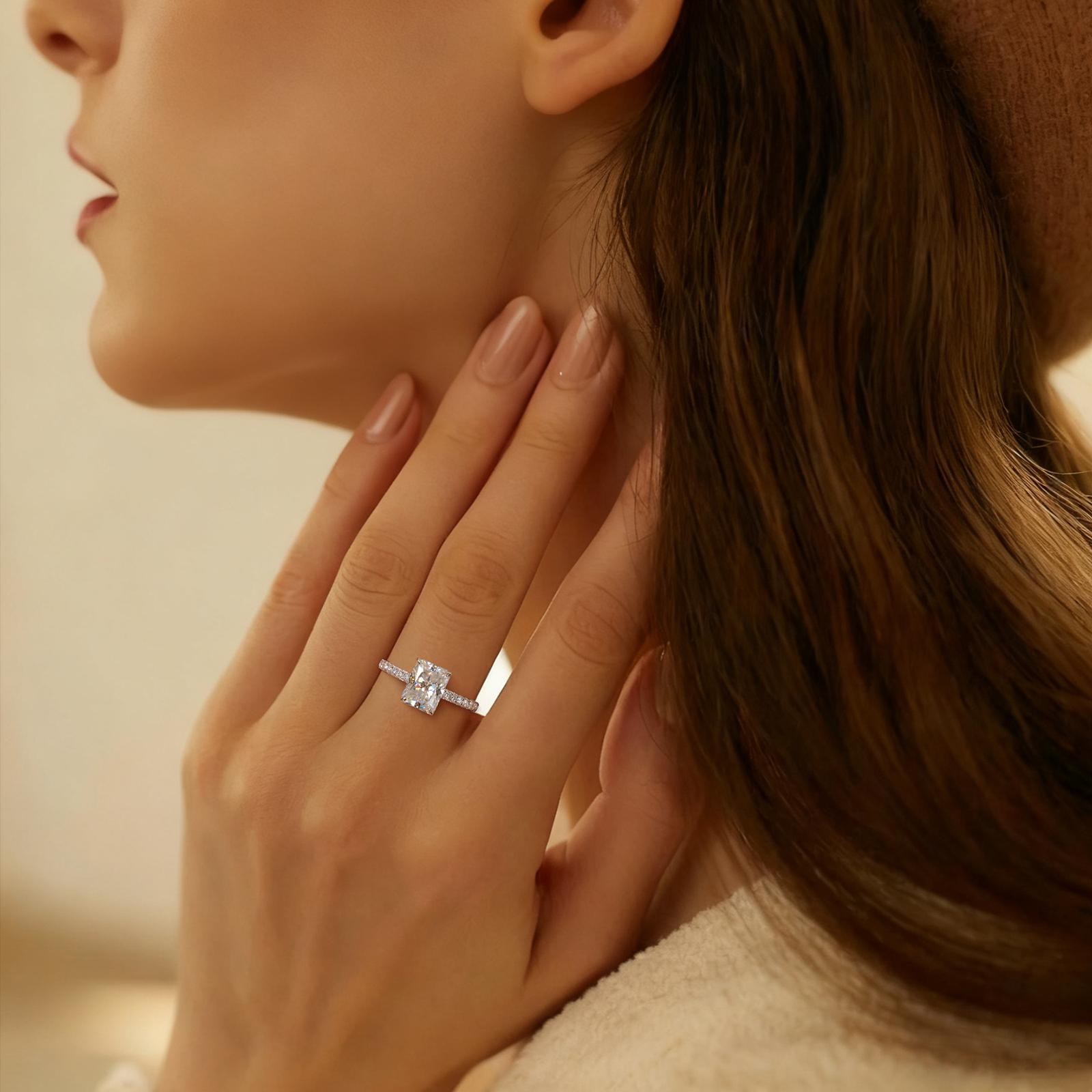 【#R433 1.5CT 2CT】UCCIYO 18k Gold-Plated Lab-Created Moissanite S925 Sterling Silver Moissanite Ring for Women Men Hip Hop Jewelry Gift Valentines Day gift