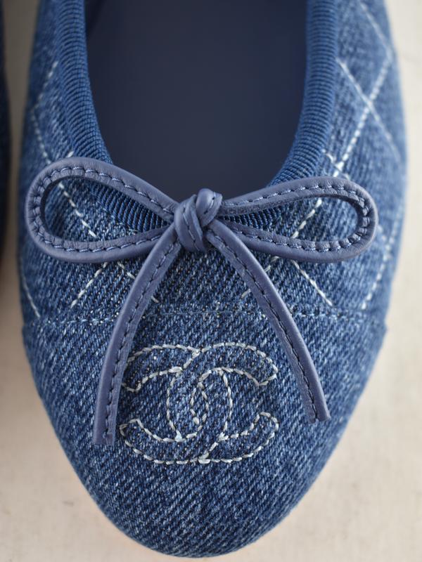 Chanel 26P Washed Denim Blue Quilted CC Logo Bow Tie Ballet Ballerina Flat