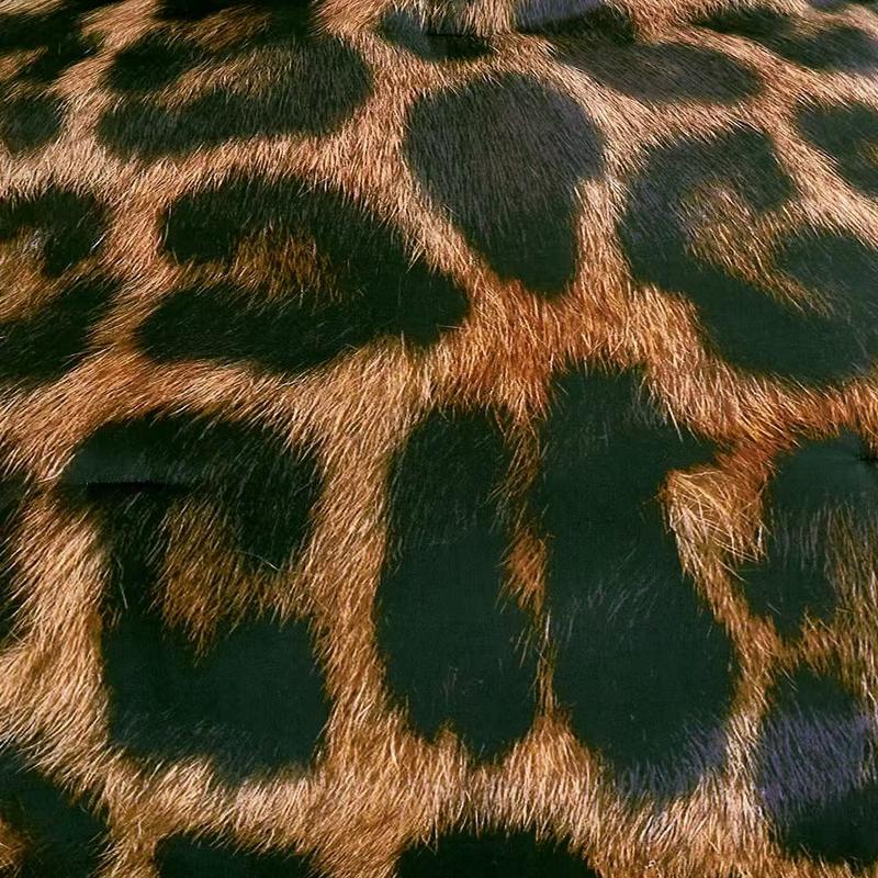 Designer 3D Leopard Bedding Set – Luxury Reversible Embroidered Comforter, 5 Pieces, King & Queen Sizes, Microfiber, Accent Pillows, Soft & Comfortable