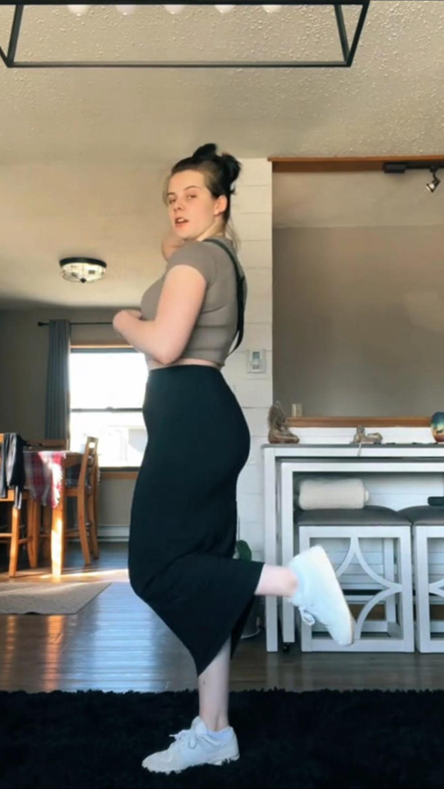 Women's High Waisted Tummy Control Bodycon Maxi Skirt - Seamless Sculpting Long Pencil Skirt, Premium Stretchy Comfort Fabric for Office & Night Out, Classic Black Essential Women's High Waisted Tummy Control Bodycon Maxi Skirt - Seamless Sculpting Long Pencil Skirt, Premium Stretchy Comfort Fabric for Office & Night Out, Classic Black Essential