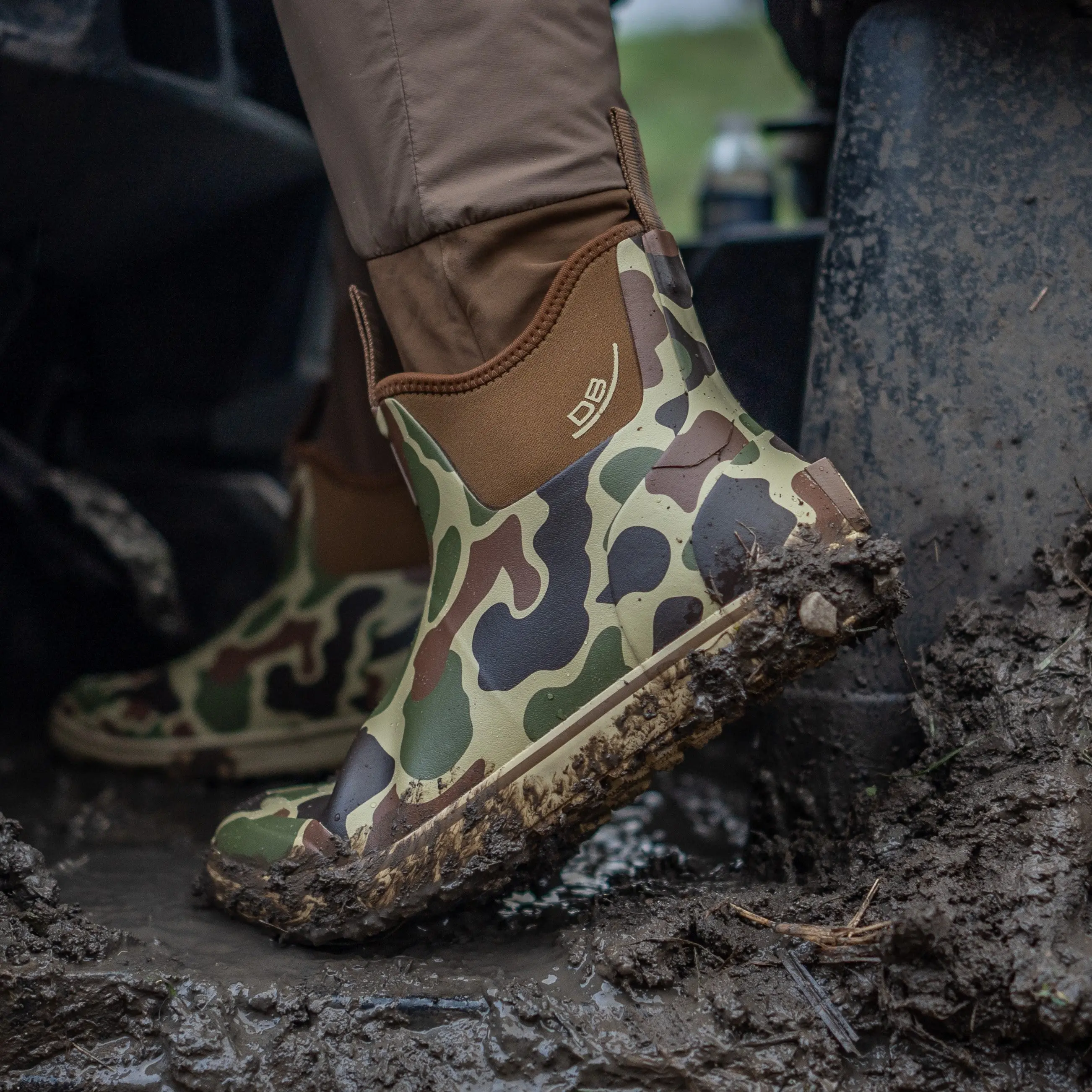 Waterproof Rubber Boots – Slip-On, Lightweight & Built for Any Terrain