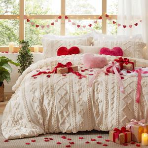 Bedsure Tufted Boho Decorative Bedding Set Comforter Boho Bed Set,Moody Color, GentleSoft 3 Pieces Farmhouse Shabby Chic Embroidery Bedding, Soft Jacquard Comforter for All Seasons Gifts