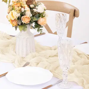 Elegant 6–10 pc Balinese-style pleated table runner, durable party decoration, holiday table decoration, dining table decoration, room decoration, easy to care for.
