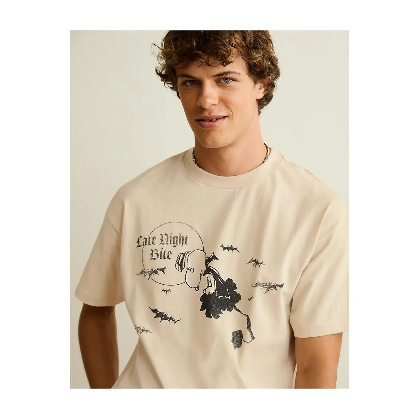 AE Boxy Fit Snoopy Halloween Graphic T-Shirt